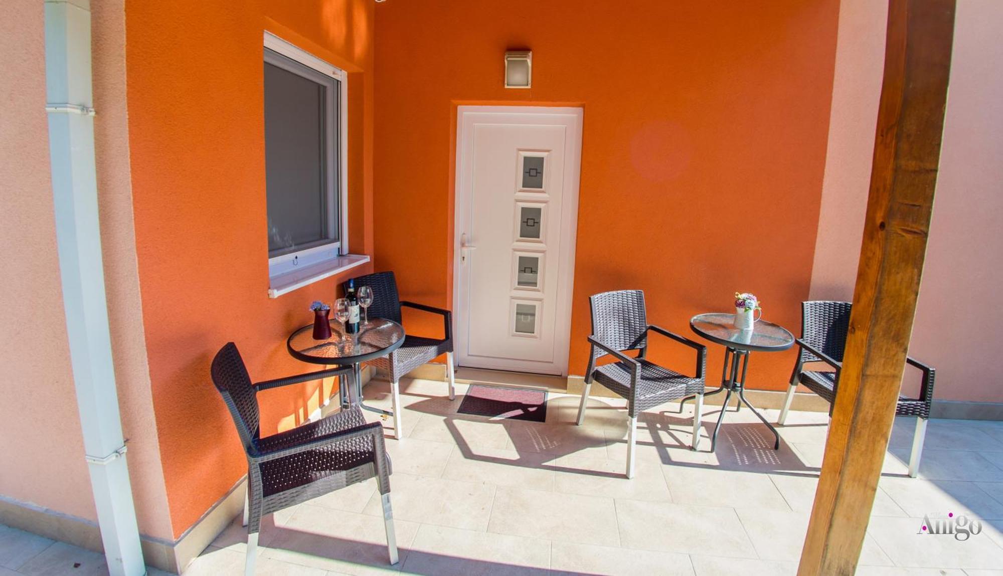 Apartments Enigma - With Private Parking Мостар Екстериор снимка