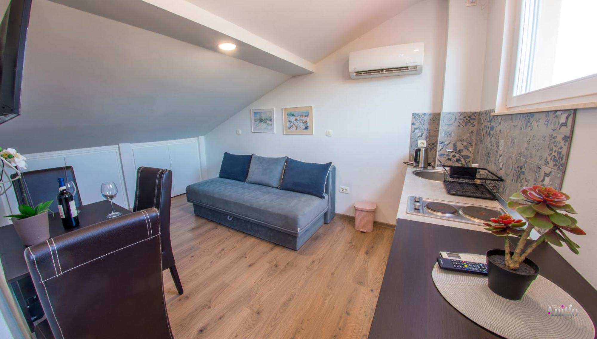 Apartments Enigma - With Private Parking Мостар Екстериор снимка