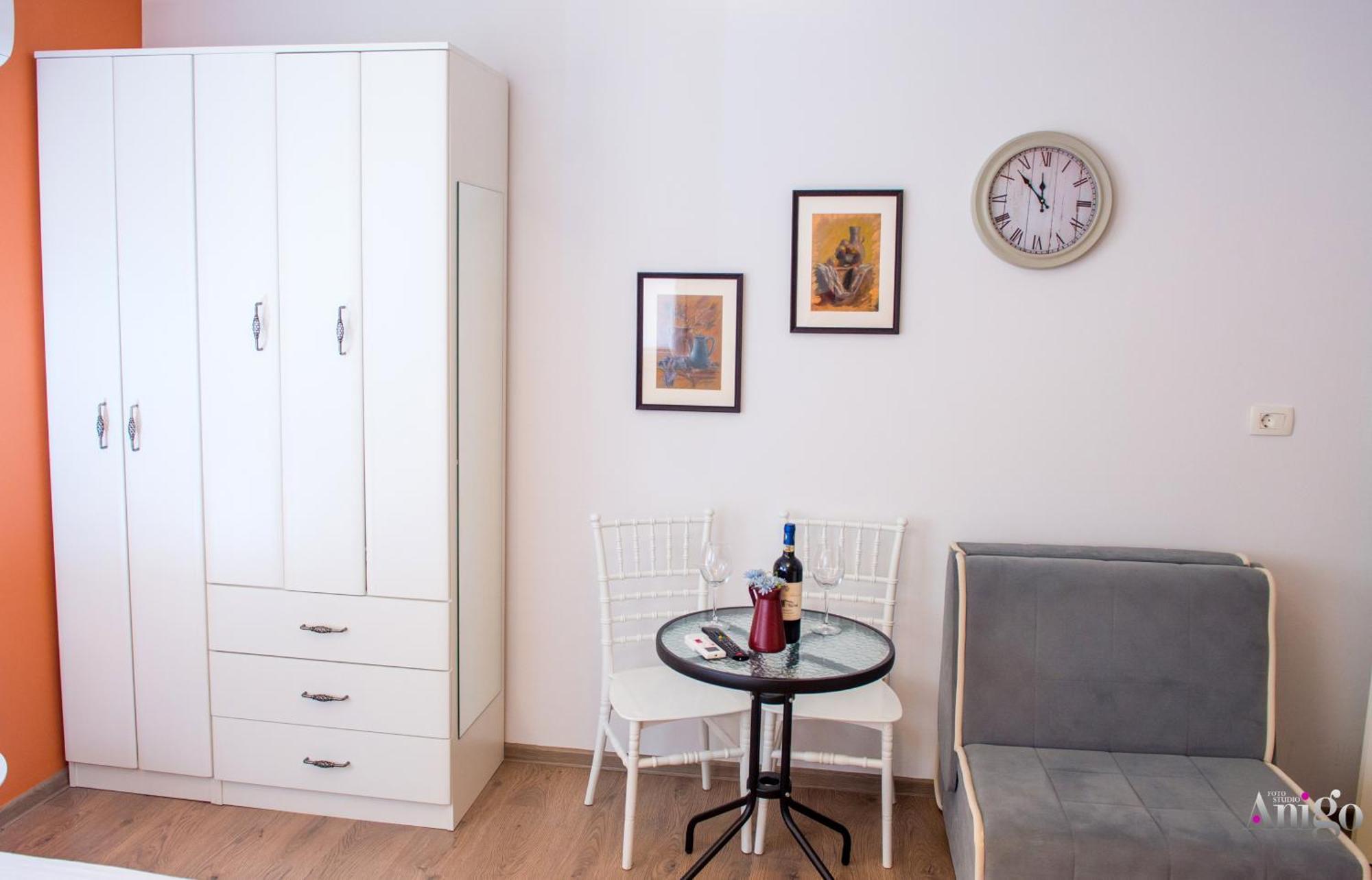 Apartments Enigma - With Private Parking Мостар Екстериор снимка